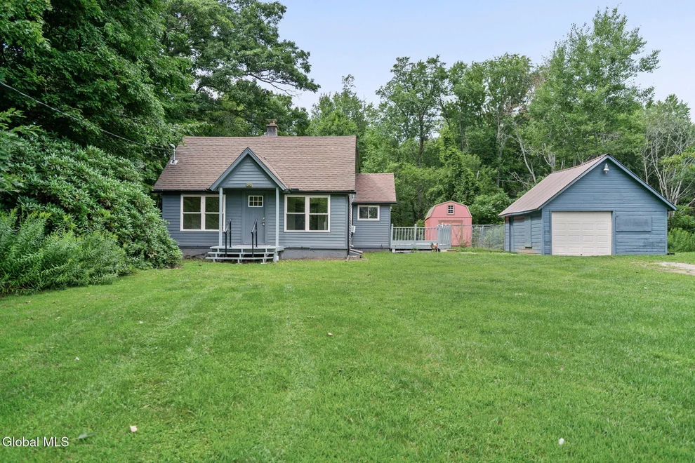 Unit for sale at 2105 County Highway 107, Broadalbin, NY 12010
