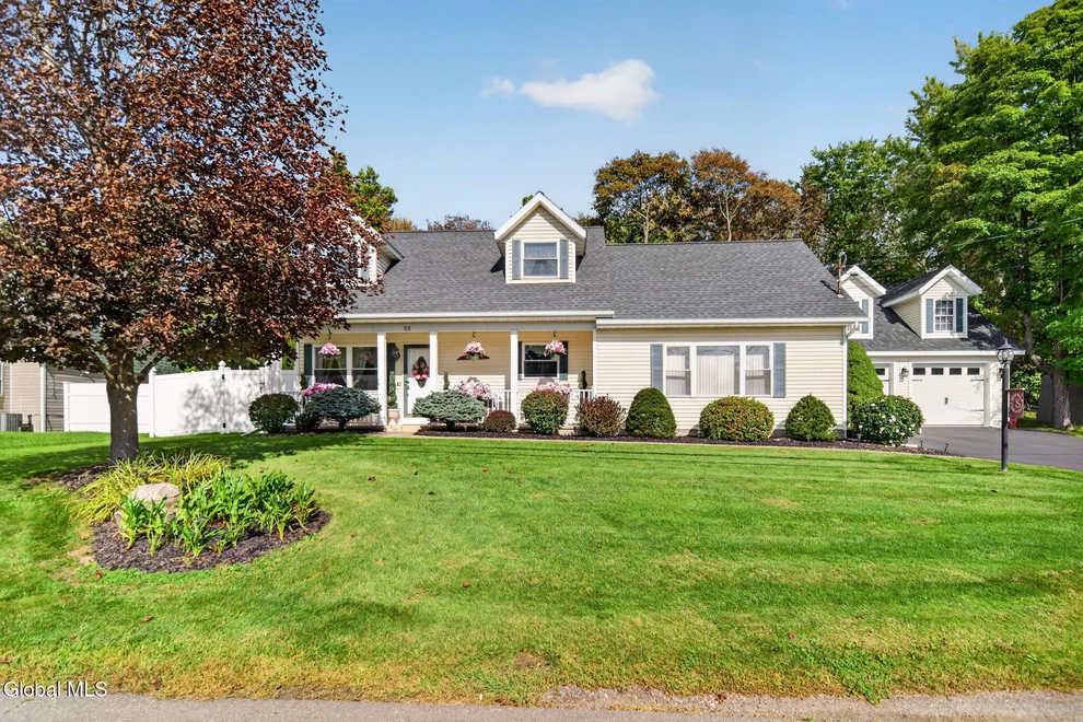 Unit for sale at 52 Troy Avenue, North Greenbush, NY 12198