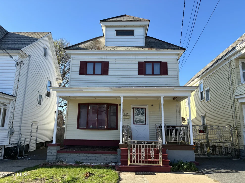 Unit for sale at 817 Holland Road, Schenectady, NY 12303