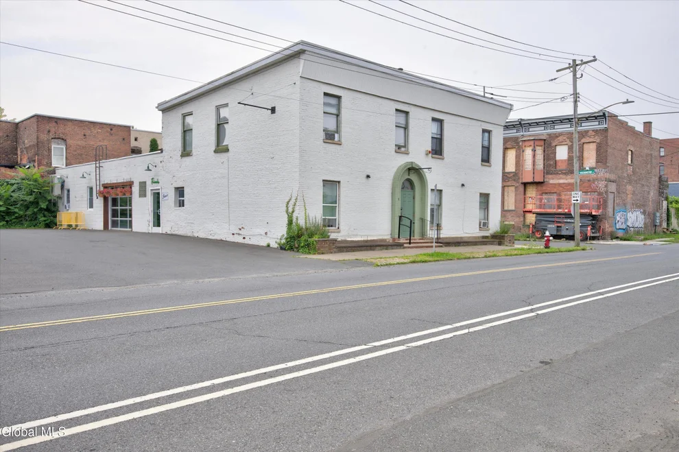 Unit for sale at 40 River Street, Troy, NY 12180