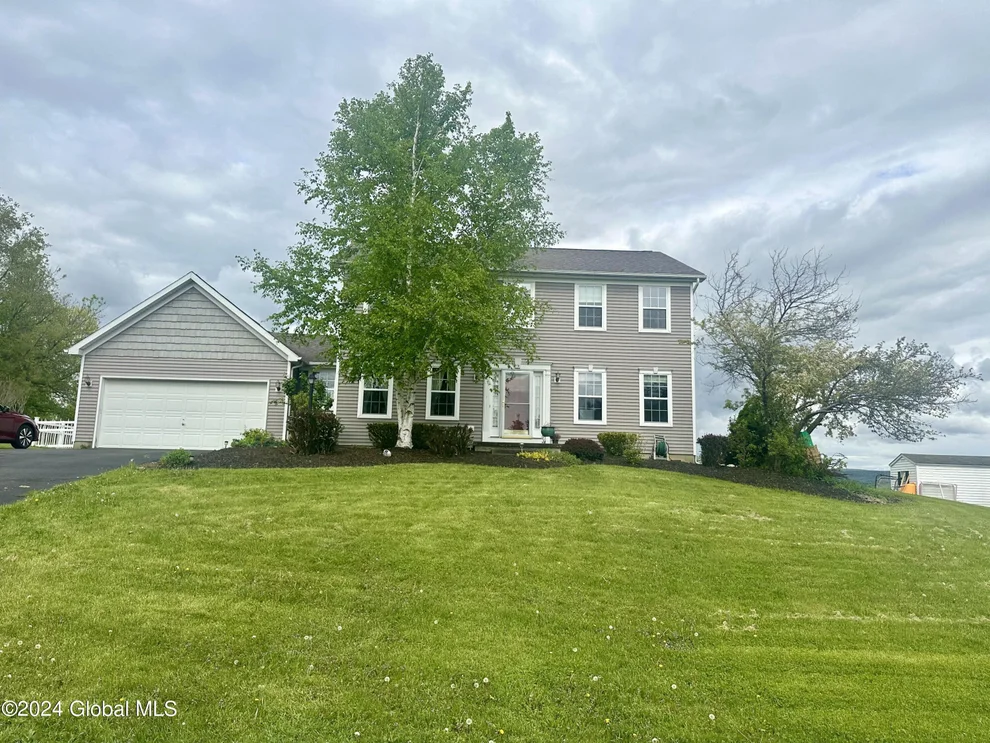 Unit for sale at 31 Francis Drive, North Greenbush, NY 12198