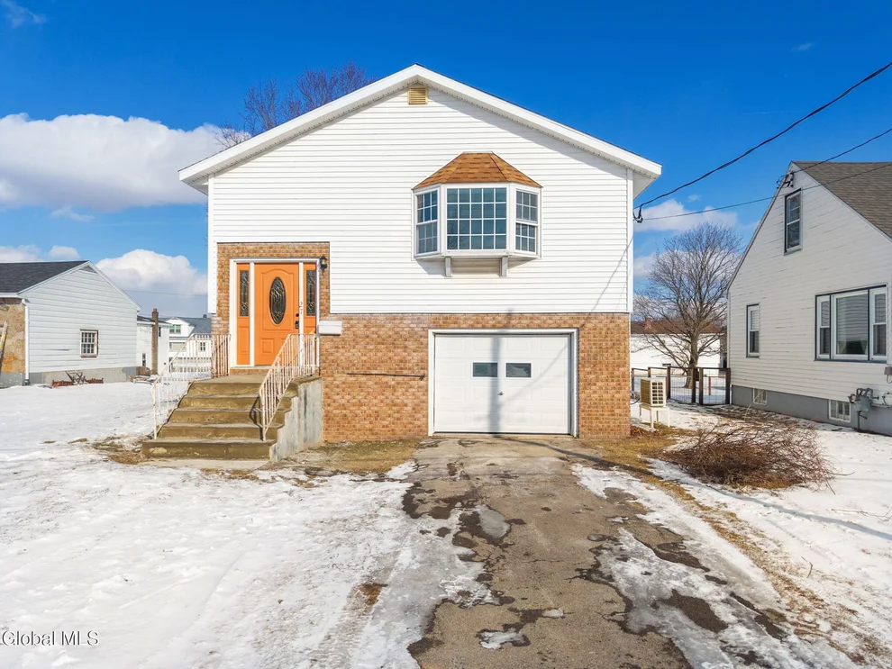 Unit for sale at 27 Grieme Avenue, Amsterdam, NY 12010
