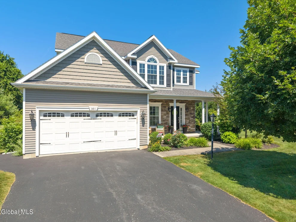 Unit for sale at 301 Millingstone Way, Guilderland, NY 12009