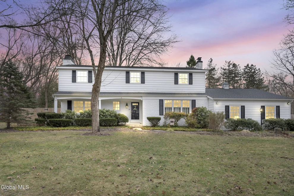 Unit for sale at 2 Madrid Court, Clifton Park, NY 12065