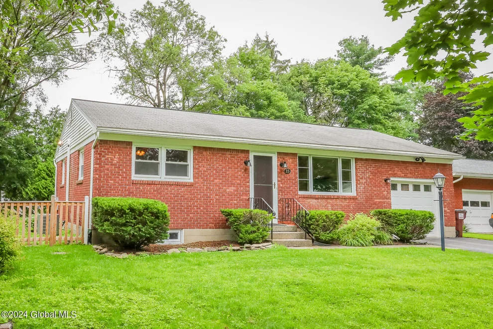 Unit for sale at 15 Benton Drive, Saratoga Springs, Inside, NY 12866
