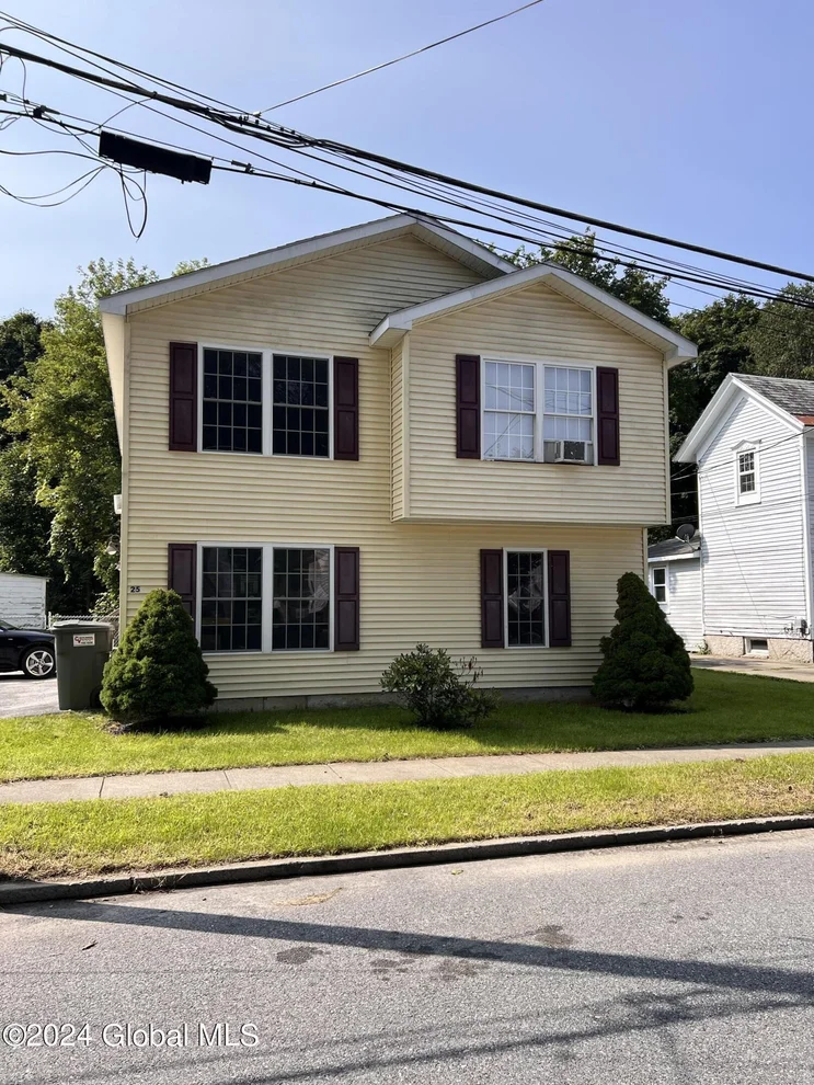 Unit for sale at 25 Morgan Avenue, Glens Falls, NY 12801