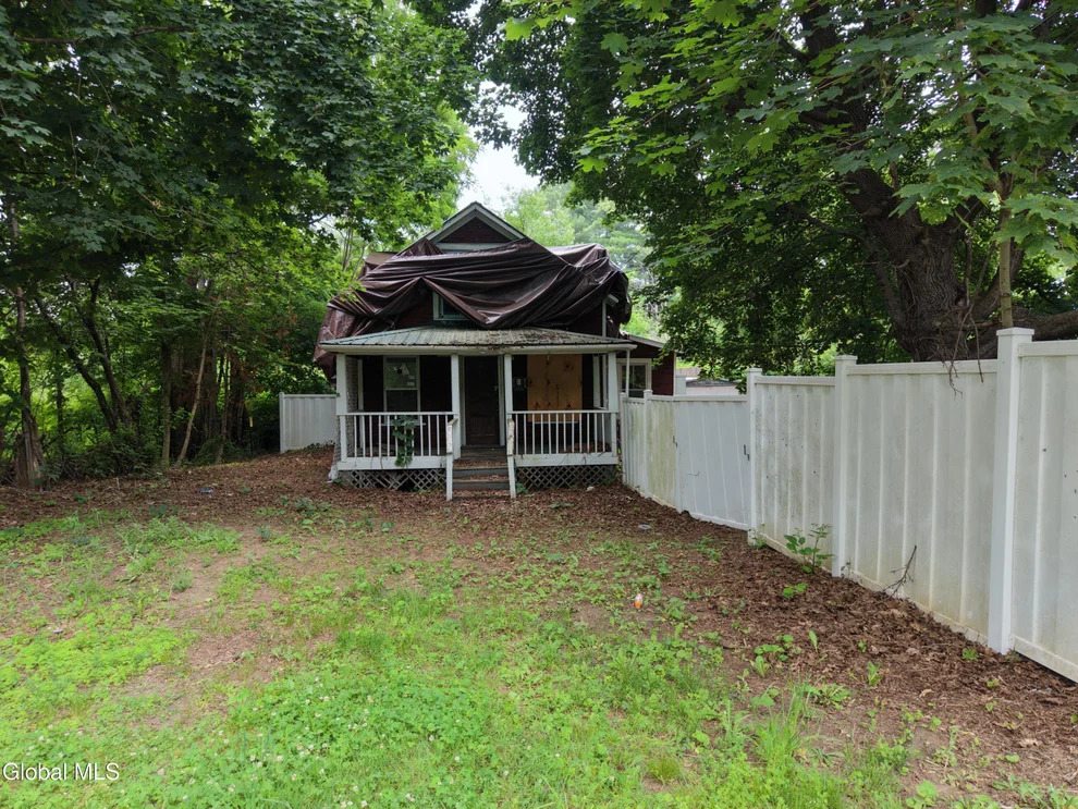 Unit for sale at 195 Lakeview Avenue, Port Henry, NY 12974