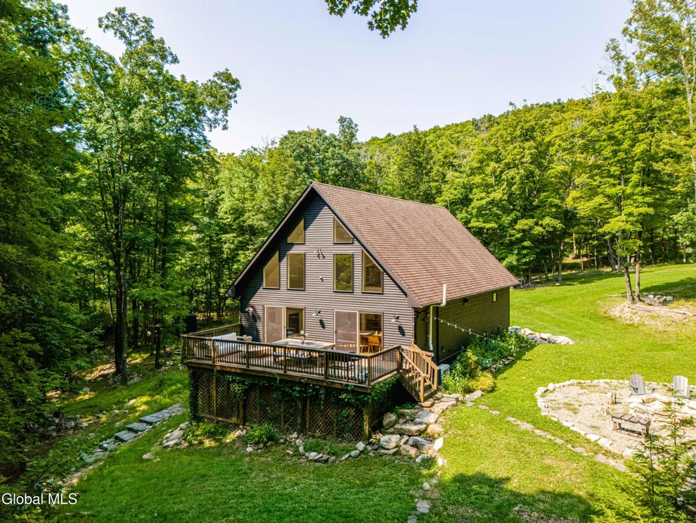 Unit for sale at 858 Roosa Gap Road, Bloomingburgh, NY 12721