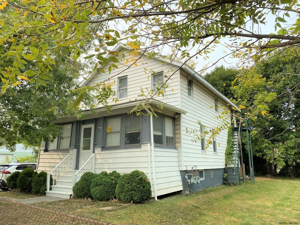 Unit for sale at 26 LINCOLN Avenue, Colonie, NY 12189