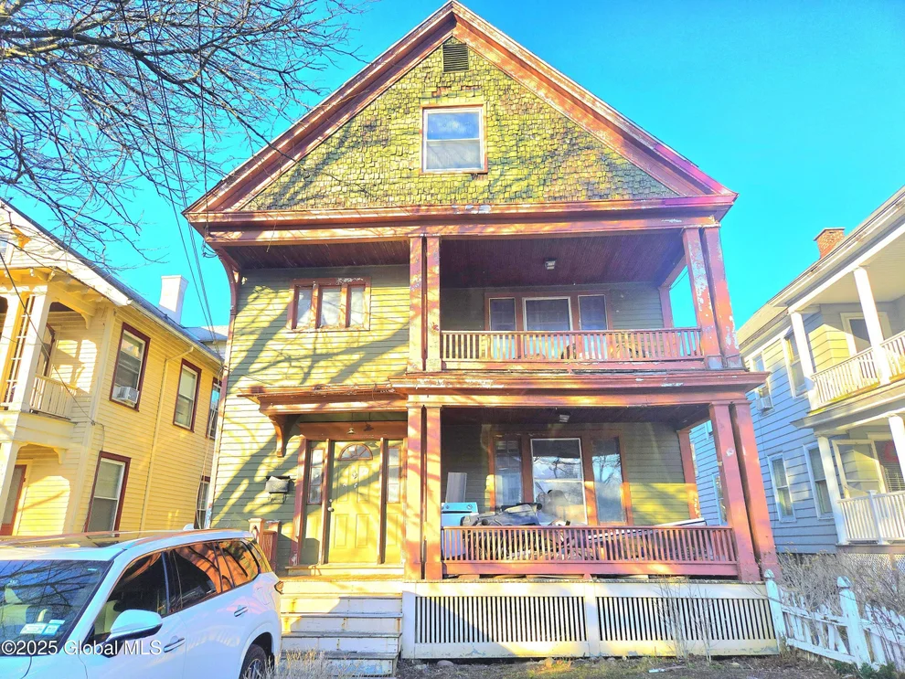 Unit for sale at 15 Kenyon Court, Utica, NY 13501