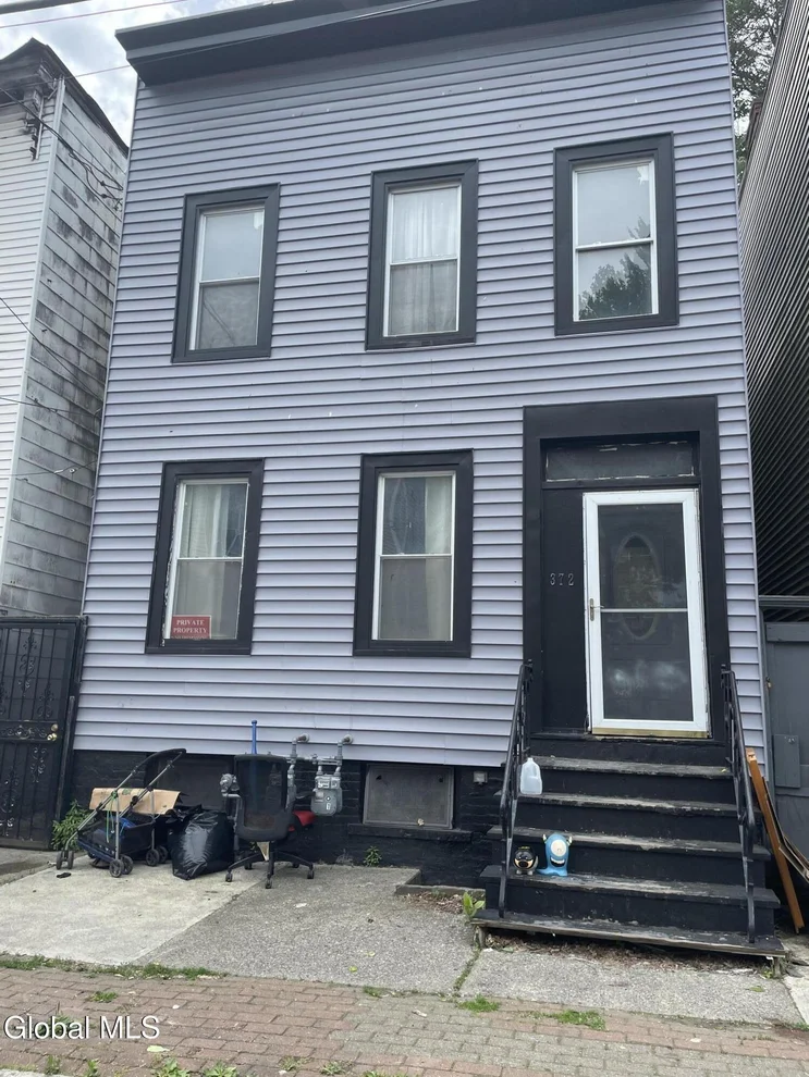 Unit for sale at 372 1st Street, Albany, NY 12206