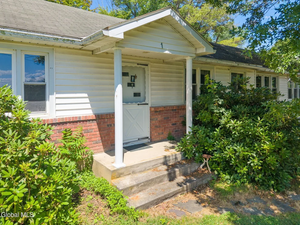 Unit for sale at 1 White Birch Lane, New Baltimore, NY 12192