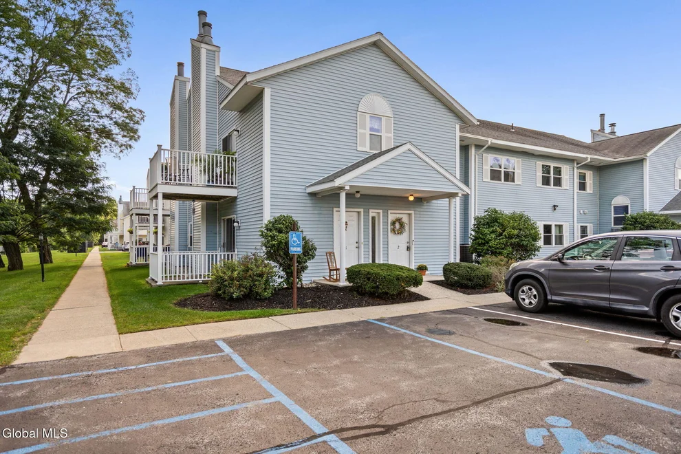 Unit for sale at 702 Cambridge Manor Drive, Scotia, NY 12302