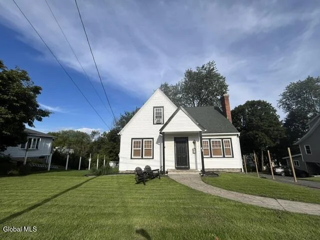 Unit for sale at 40 McCulloch Avenue, Ravena, NY 12143