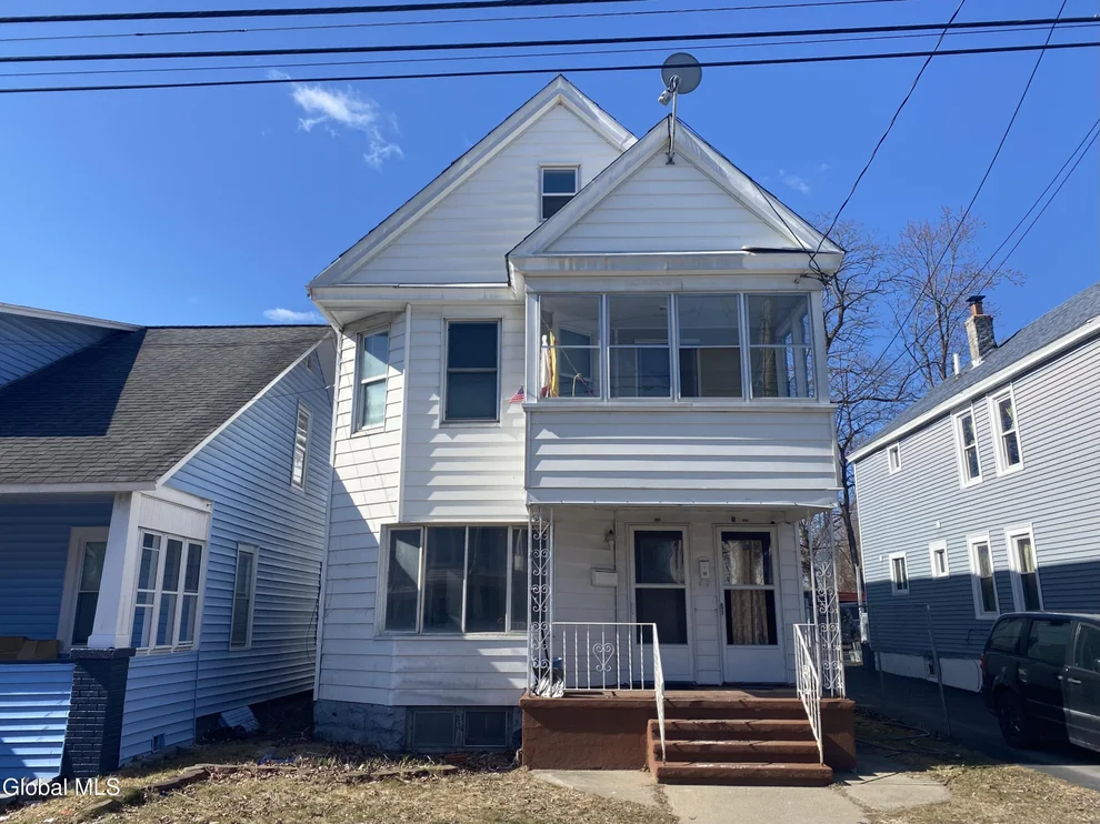 Unit for sale at 1414 Chrisler Avenue, Schenectady, NY 12303