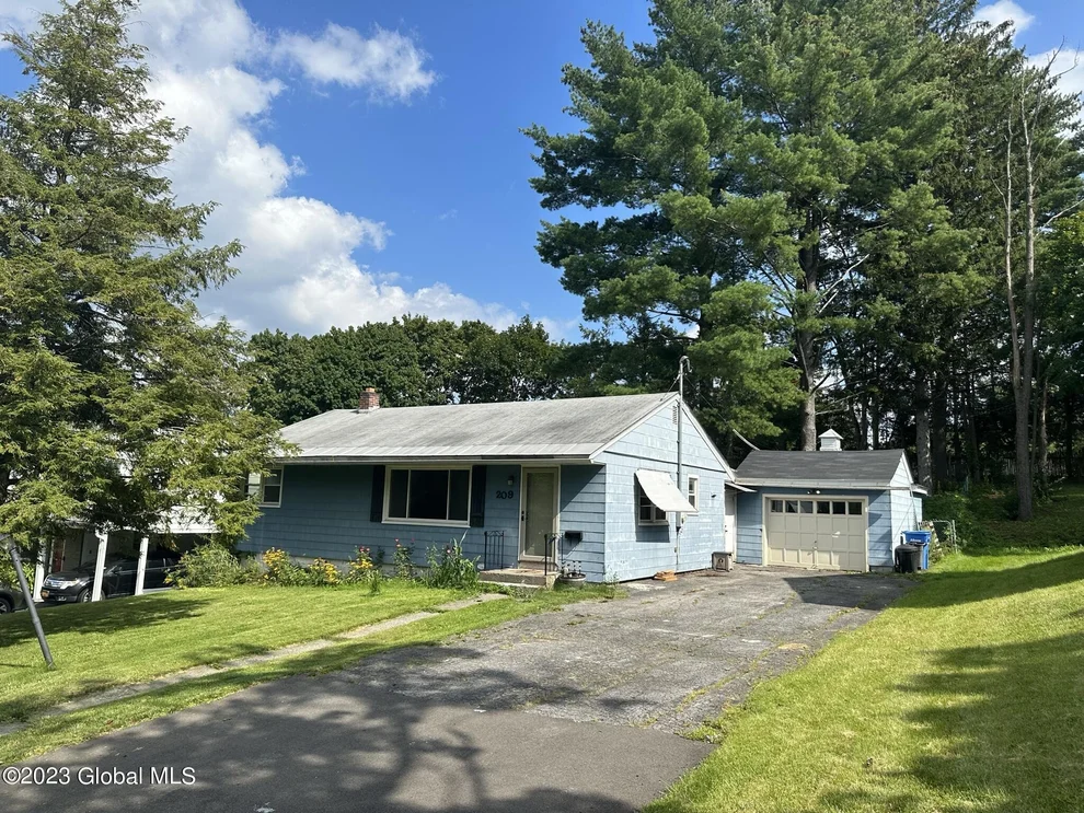 Unit for sale at 209 Marion Avenue, Albany, NY 12208