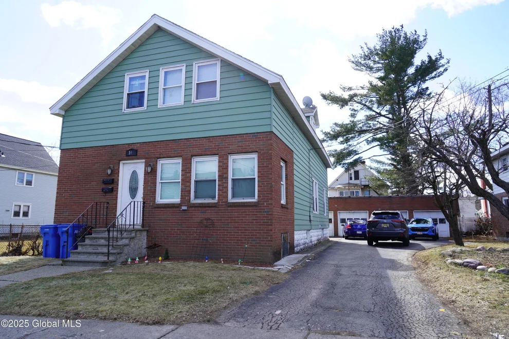 Unit for sale at 106 McAlpin Street, Albany, NY 12209