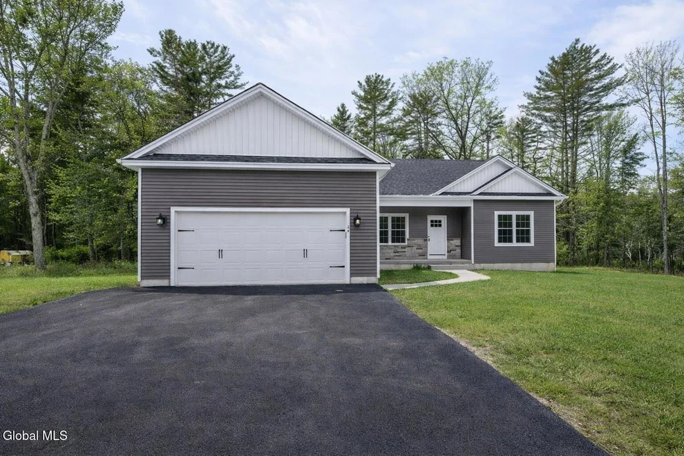 Unit for sale at 6 Wolfe Road, Queensbury, NY 12804