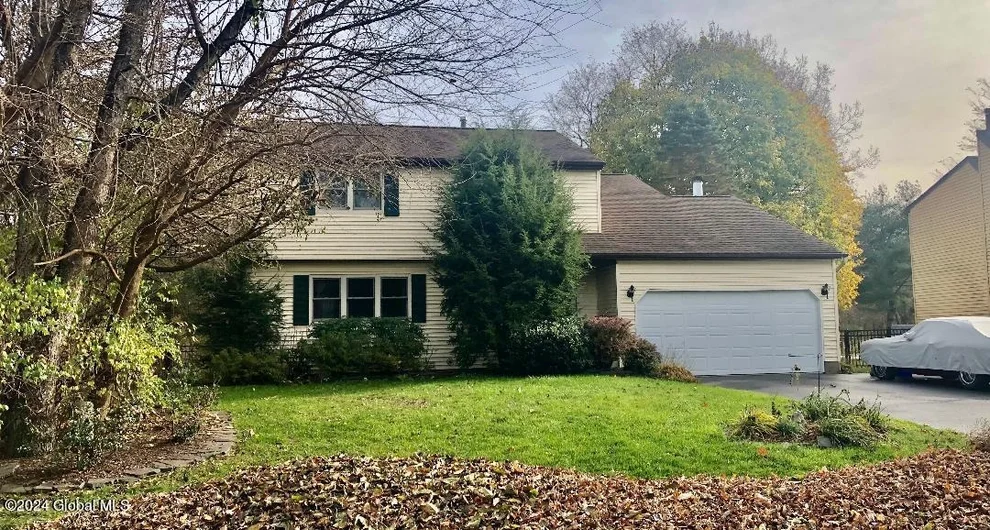 Unit for sale at 66 Manor Drive, Bethlehem, NY 12077