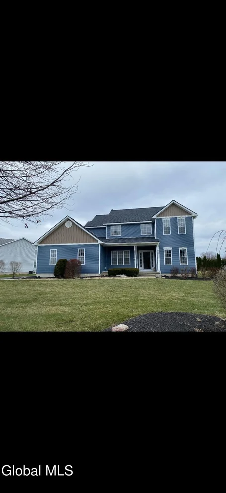 Unit for sale at 58 Blue Jay Way, Clifton Park, NY 12148