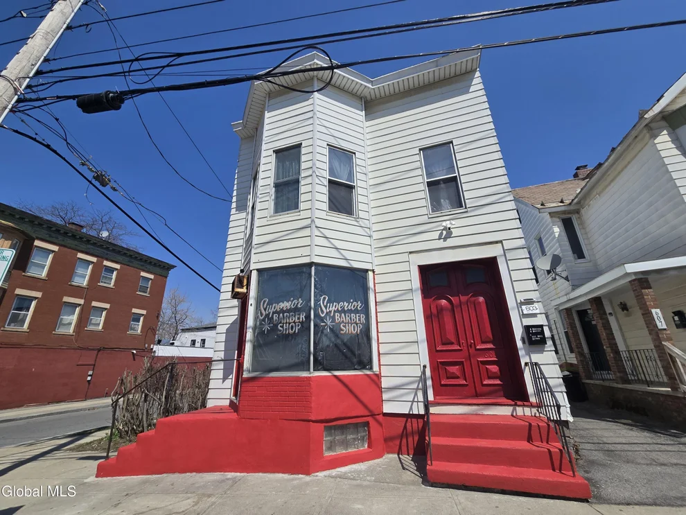 Unit for sale at 603 Nott Street, Schenectady, NY 12308