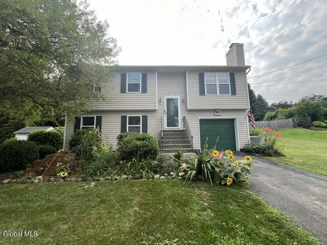 Unit for sale at 174 New Turnpike Road, Schaghticoke, NY 12182