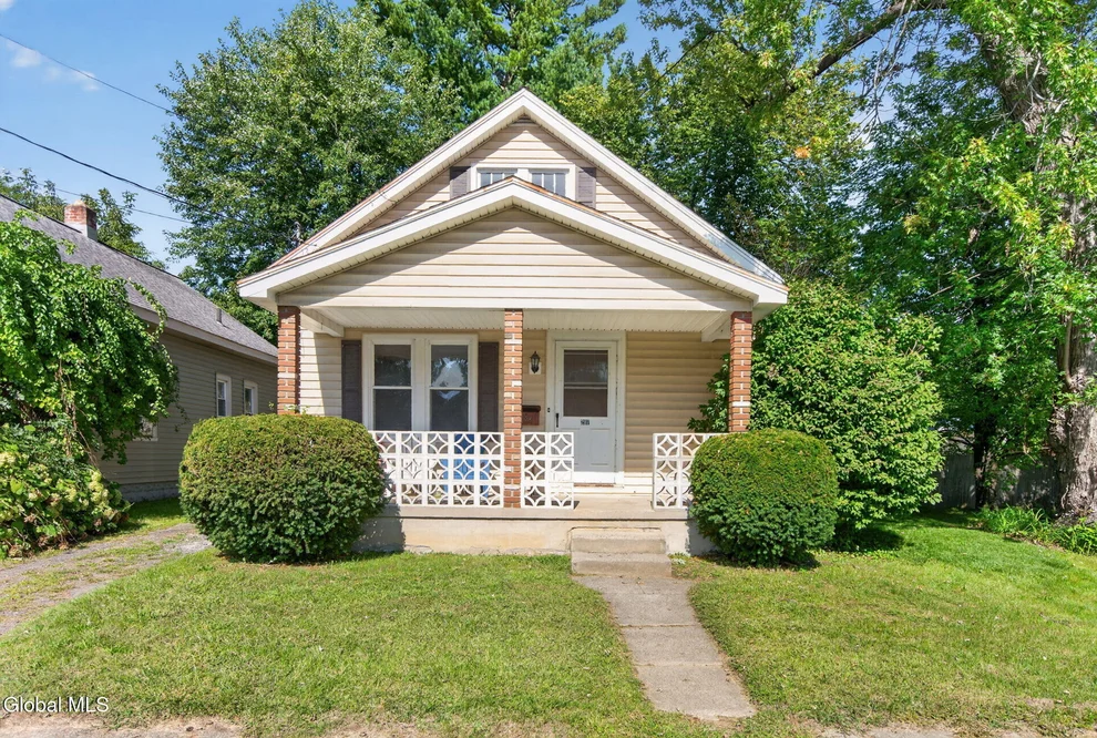 Unit for sale at 207 Jay Street, Scotia, NY 12302
