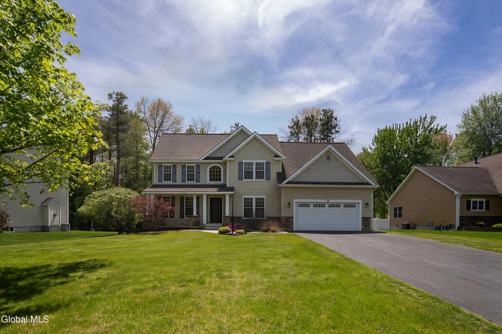 Unit for sale at 13 Carlson Way, Clifton Park, NY 12065