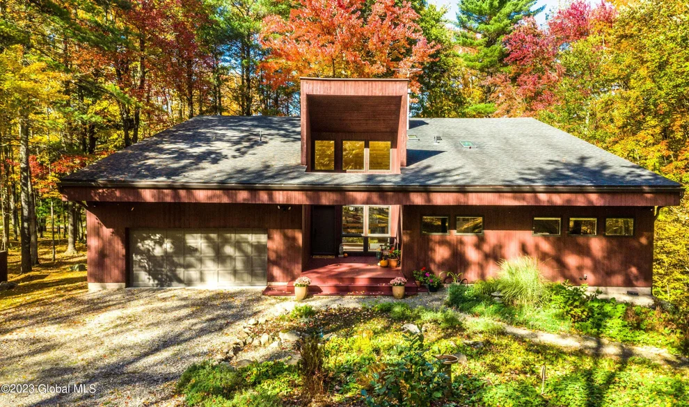 Unit for sale at 8711 Miller Hill Road, Sand Lake, NY 12018
