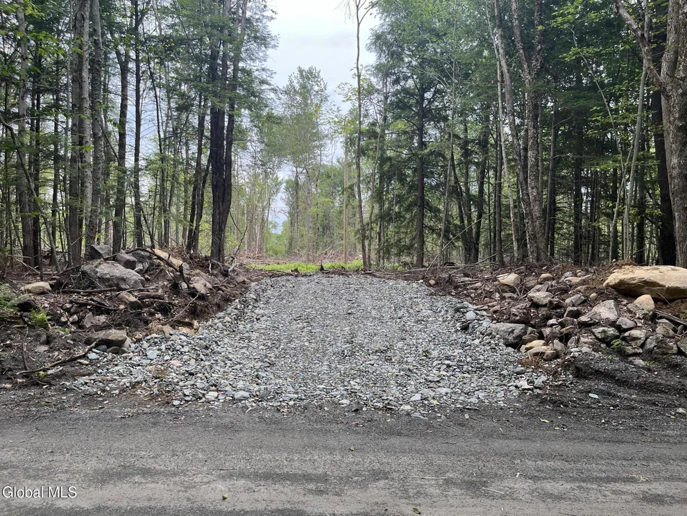 Unit for sale at 172 Crandall Road, Grafton, NY 12138