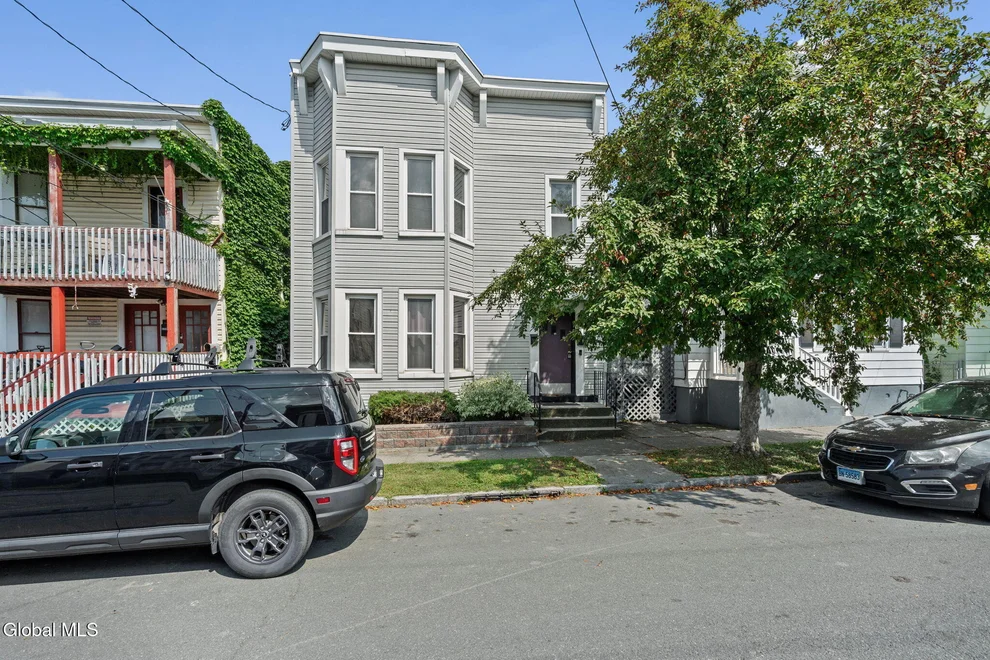 Unit for sale at 1622 6th Avenue, Watervliet, NY 12189