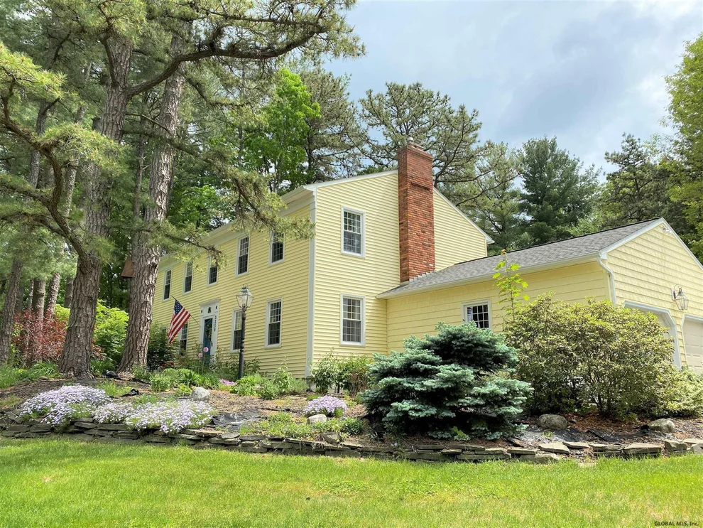 Unit for sale at 3250 MARILYN Street, Guilderland, NY 12303