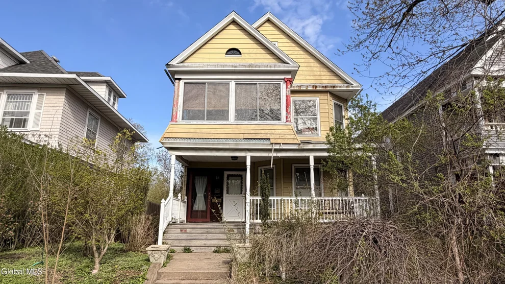 Unit for sale at 1362 Parkwood Boulevard, Schenectady, NY 12308