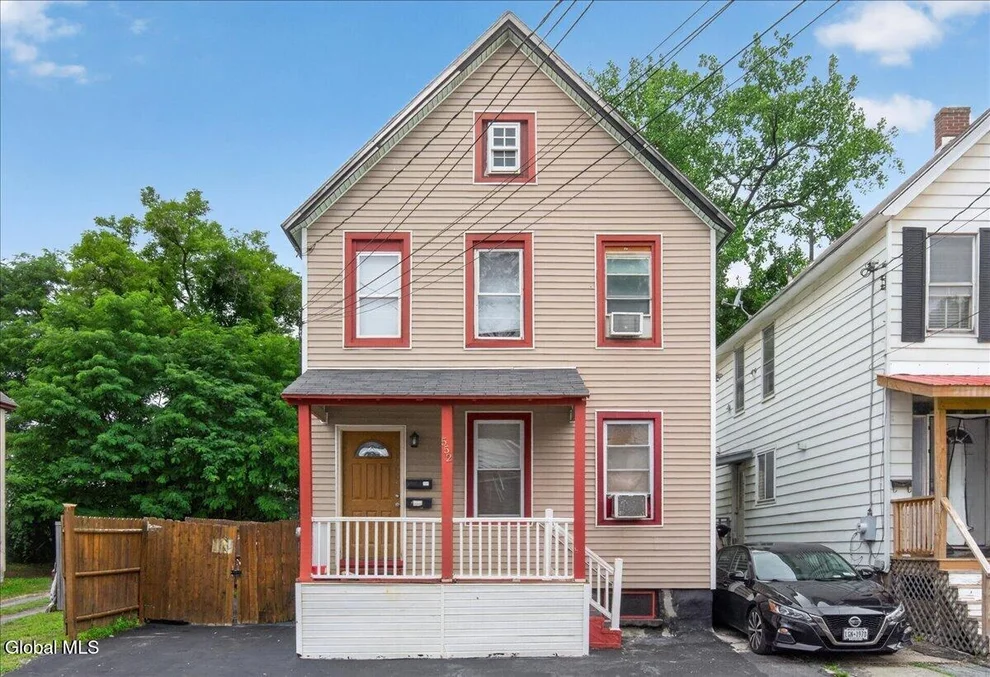 Unit for sale at 552 Mumford Street, Schenectady, NY 12307