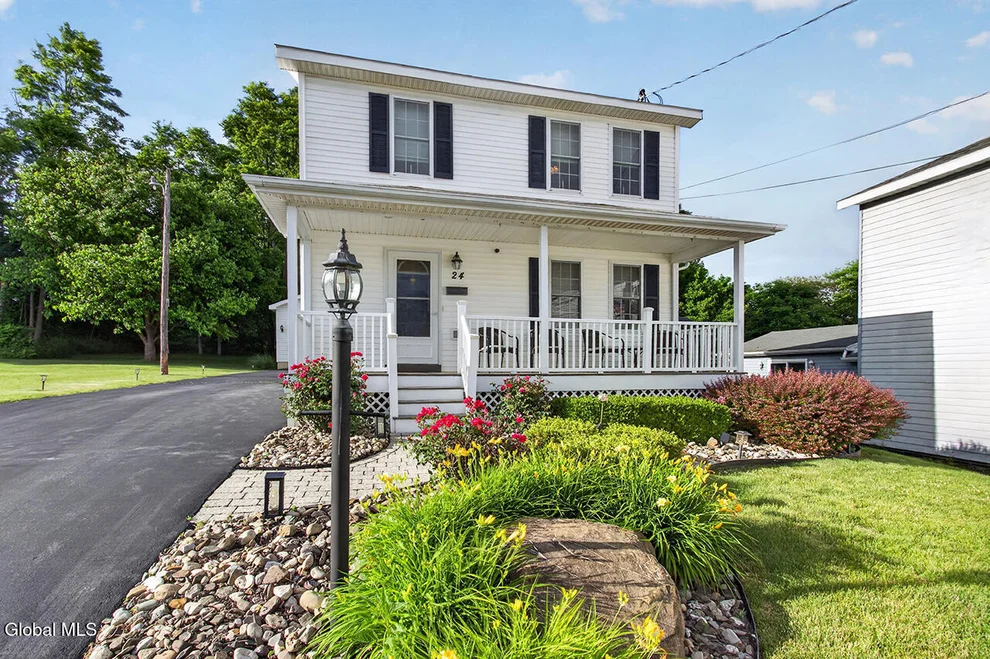 Unit for sale at 24 Hulin Street, Mechanicville, NY 12118