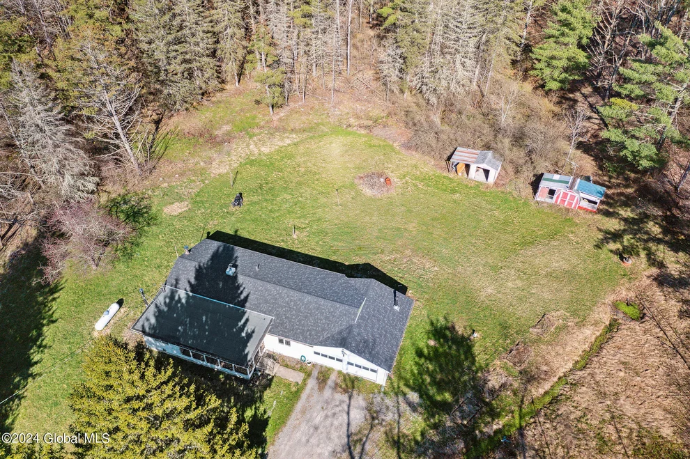 Unit for sale at 410 Campbell Hill Road, Middleburgh, NY 12122