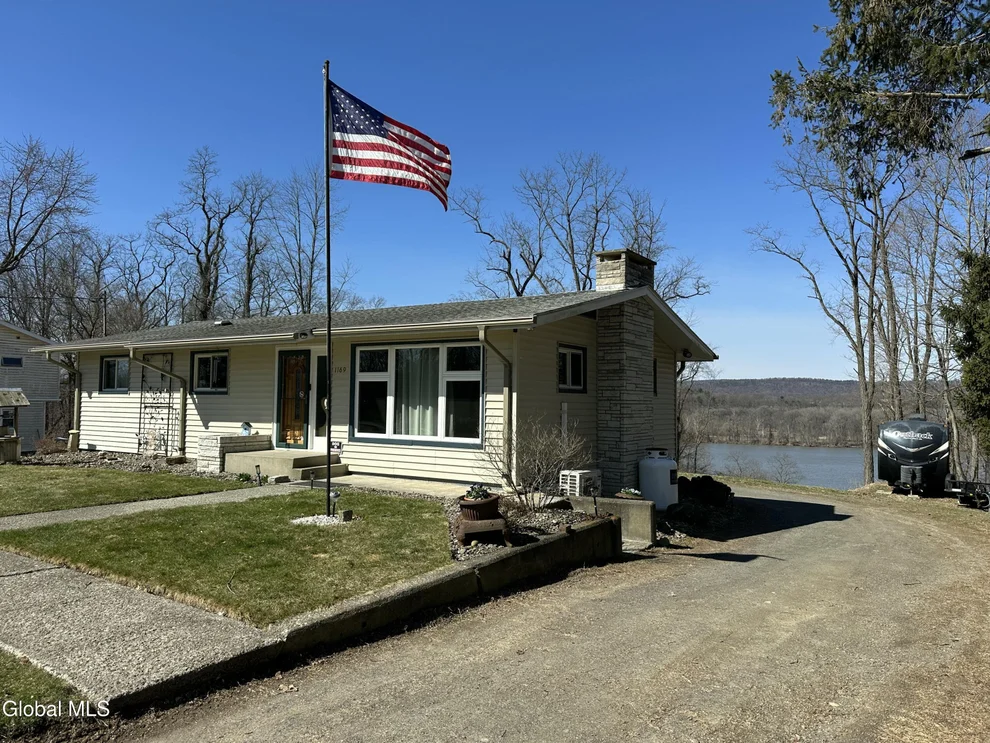 Unit for sale at 1169 NY-9J, Stuyvesant, NY 12173