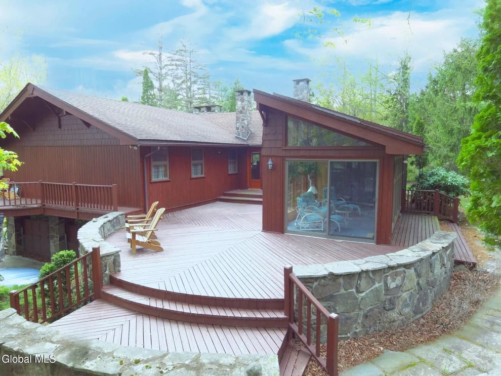 Unit for sale at 184 Cloos Road, Hunter, NY 12442
