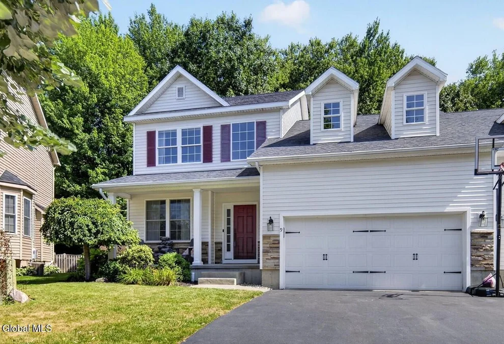 Unit for sale at 9 Matchwood Lane, Ballston, NY 12019