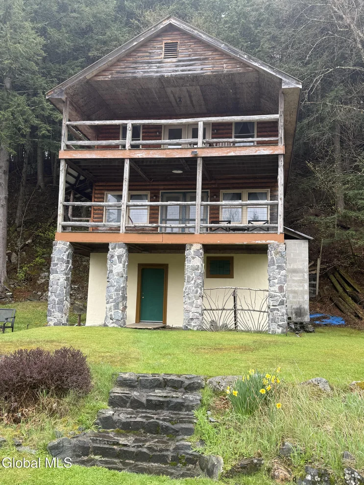 Unit for sale at 2244 New York 74, Ticonderoga, NY 12883