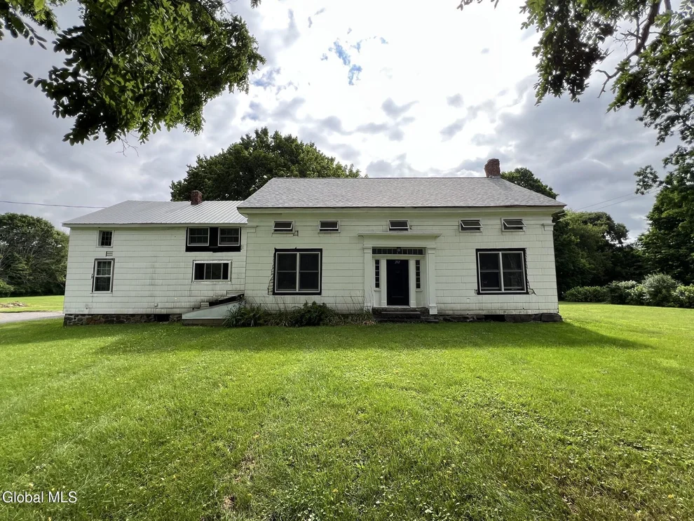 Unit for sale at 202 Scotch Bush Road, Ballston, NY 12027