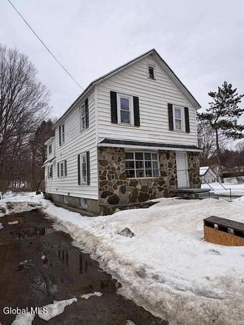 Unit for sale at 786 County Rt 24, Corinth, NY 12822