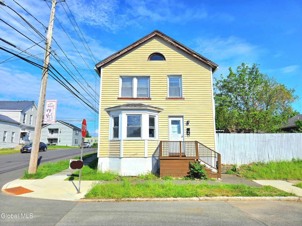 Unit for sale at 1352 7th Avenue, Watervliet, NY 12189