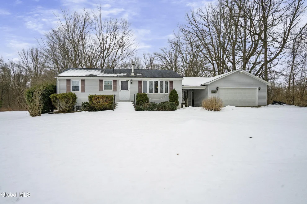 Unit for sale at 11019 State Route 22, Fort Ann, NY 12832