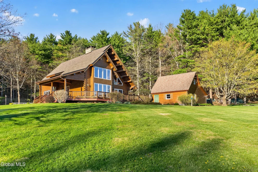 Unit for sale at 220 Stanton Road, Coeymans, NY 12046