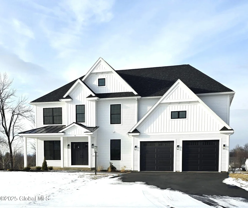 Unit for sale at 3 Faulkner Drive, Waterford, NY 12188