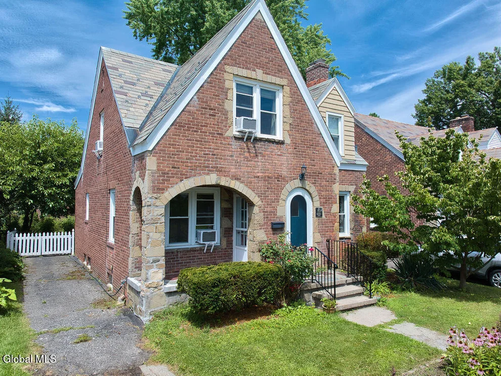 Unit for sale at 130 Fleetwood Avenue, Albany, NY 12209