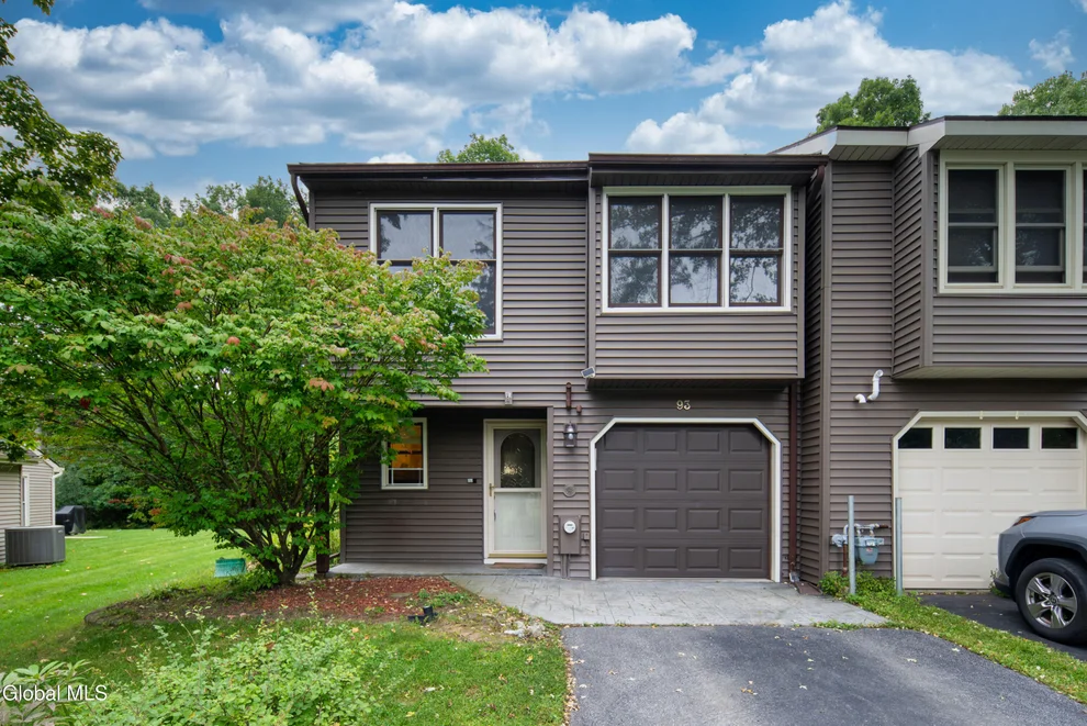 Unit for sale at 93 Westchester Drive, Clifton Park, NY 12065
