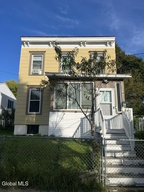 Unit for sale at 1540 4th Street, Rensselaer, NY 12144