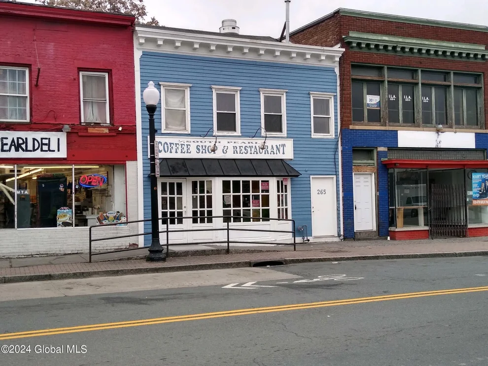 Unit for sale at 265 S Pearl Street, Albany, NY 12202